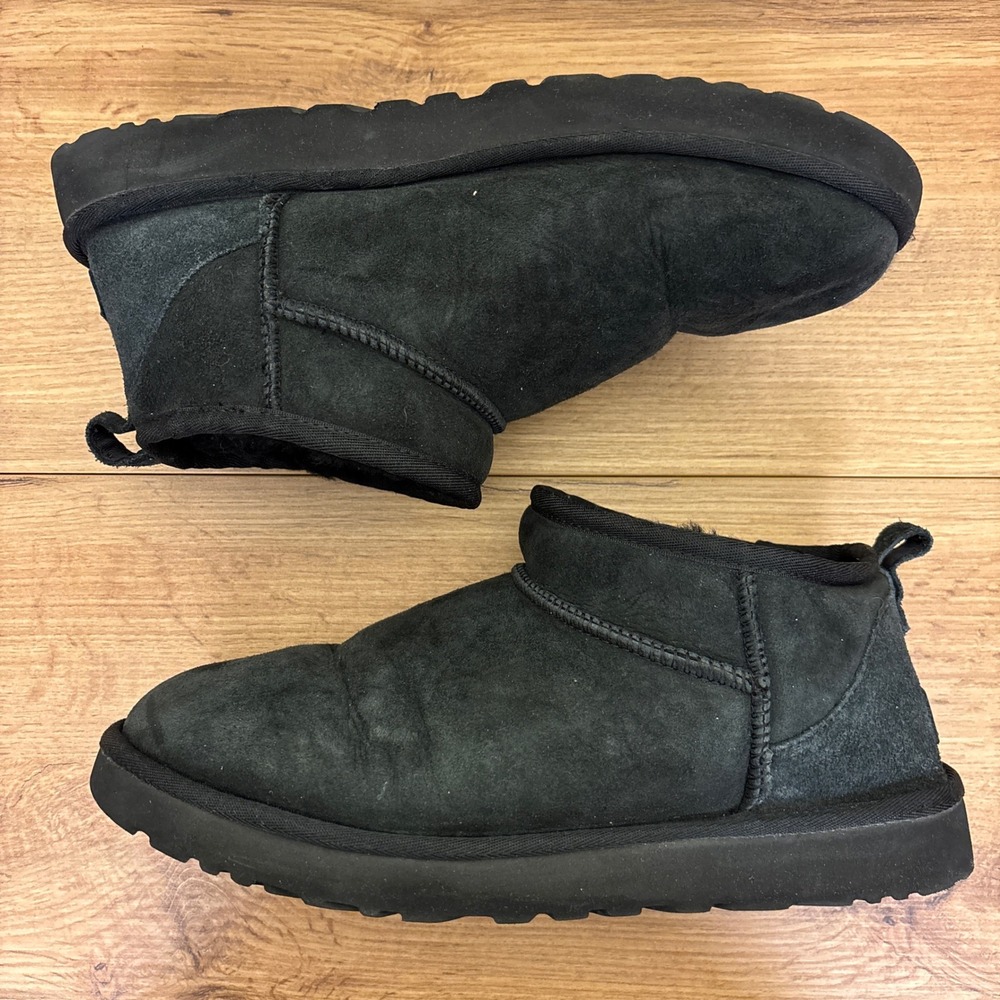 UGG Ultra Mini Classic Ankle Boot Black Suede Women Size 11 Winter Comfort Warm - Picture 7 of 10